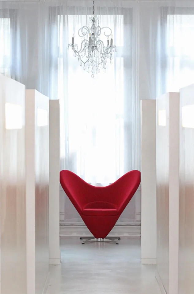 Cosmetic Dentistry Center NYC dental office on Park Avenue South, New York — view 2